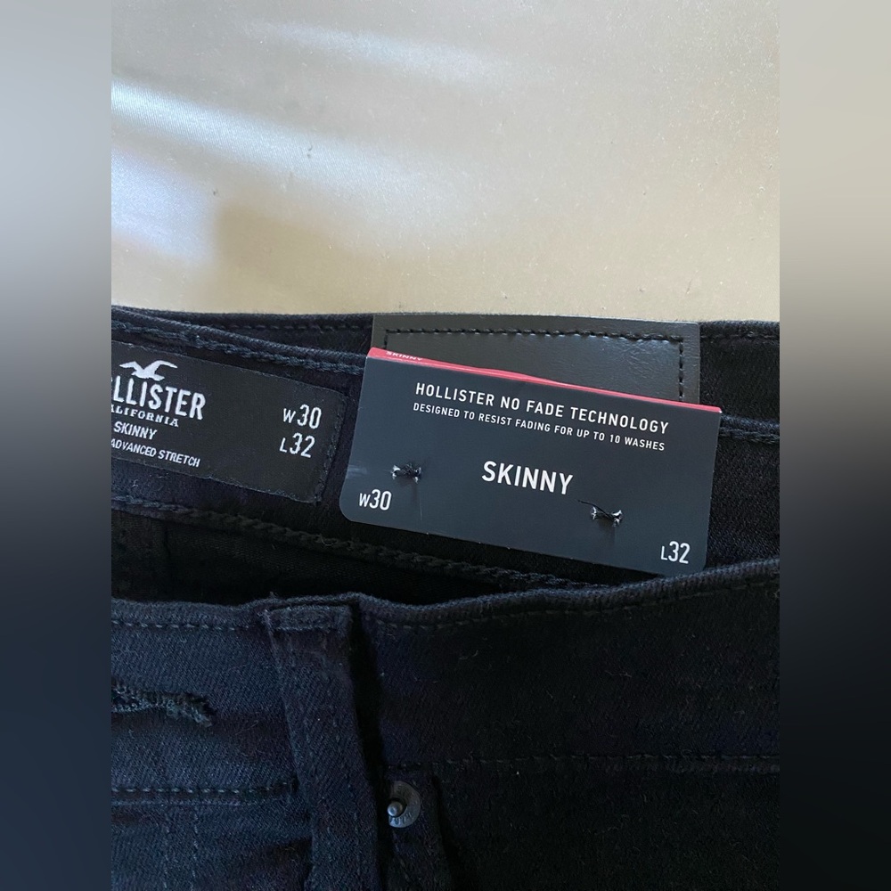 Men's Black Hollister Skinny Jeans - Picture 2 of 2